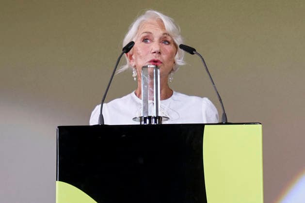 ABB FILMFEST- Dame Helen Mirren die britische Schauspielerin Preistraegerin bei der Verleihung des Douglas Sirk Preis Roter Teppich auf dem FilmFest Hamburg 2026 im Kino Cinemaxx Dammtor in Hamburg am 29.09.2026 Hamburg Deutschland