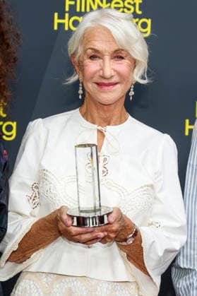 ABB FILMFEST- Dame Helen Mirren die britische Schauspielerin Preistraegerin bei der Verleihung des Douglas Sirk Preis Roter Teppich auf dem FilmFest Hamburg 2026 im Kino Cinemaxx Dammtor in Hamburg am 29.09.2026 Hamburg Deutschland
