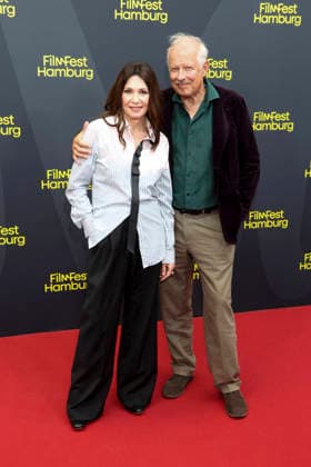 ABB FILMFEST- Iris Berben mit Axel Milberg zu Gast auf dem roten Teppich bei der Premiere des Films Die dritte Hochzeit auf dem FilmFest Hamburg 2026 im Kino Cinemaxx Dammtor in Hamburg am 29.09.2026 Hamburg Deutschland