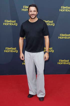Kostja Ullmann bei der Premiere des ZDF-Fernsehfilms Die dritte Hochzeit auf dem 34. Filmfest Hamburg 2026 im Cinemaxx Dammtor. Hamburg, 29.06.2026