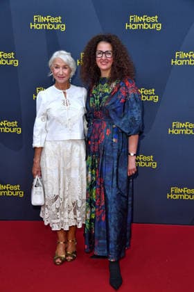 Helen Mirren und Malika Rabahallah bei der Verleihung des Douglas Sirk Preis für Helen Mirren in Hamburg am 29.09.2026
