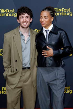 Maximilian Mundt und Naomi Simmonds bei der Premiere der ZDFneo-Serie Ballz auf dem 34. Filmfest Hamburg 2026 im Cinemaxx Dammtor. Hamburg, 29.09.2026