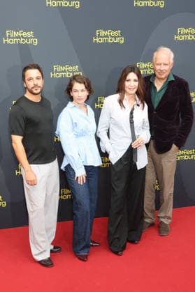 FILMFEST HAMBURG 2026 - Tag 5 Kostja Ullmann, Henriette Confurius, Iris Berben, Axel Milberg, Die dirtte Hochzeit, Filmfest Hamburg, Cinmeaxx, 29.09.2026 Copyright: xEventpressxBecherx