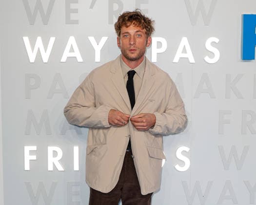September 29, 2026, London, United Kingdom: Jeremy Allen White attends The Social Reckoning Gala Screening held at the Curzon Mayfair, London. London United Kingdom  - ZUMAs197 20260929_aaa_s197_597 Copyright: xMarioxMitsisx