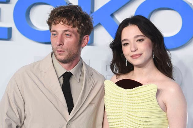 Jeremy Allen White und Mikey Madison beim Gala-Screening des Kinofilms The Social Reckoning Curzon Mayfiar. London, 29.09.2026Mikey Madison