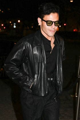 Rami Malek is back at his hotel after the Saint Laurent after-party during Paris Fashion Week on September 30, 2026. Gedeon Taieb, Bestimage. Rami Malek is back at his hotel after the Saint Laurent after-party during Paris Fashion Week on September 30, 2026, in Paris, France.  Copyright: xGedeonxTaiebx xBestimagexGedeonxTaiebx xBestimagex