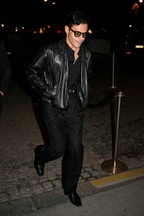 Rami Malek is back at his hotel after the Saint Laurent after-party during Paris Fashion Week on September 30, 2026. Gedeon Taieb, Bestimage. Rami Malek is back at his hotel after the Saint Laurent after-party during Paris Fashion Week on September 30, 2026, in Paris, France.  Copyright: xGedeonxTaiebx xBestimagexGedeonxTaiebx xBestimagex