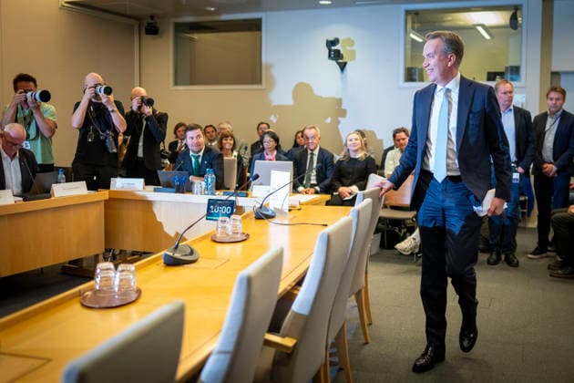 Epstein-horing starter i Stortinget Oslo 20260930. Hoyres tidligere utenriksminister Borge Brende under Stortingets kontroll- og konstitusjonskomitÃ apne horing om praksisen i Utenriksdepartementet og Jeffrey Epsteins nettverk i Norge. Foto: Heiko Junge NTB Oslo Norge PKQvK7o5dwE EDITORIAL USE ONLY Ref:_BNC_POLPKQvK7o5dwE.jpg Copyright: xHeikoxJungex xNTBx