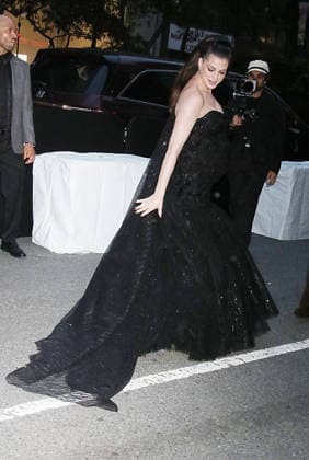 NEW YORK, NY - SEPTEMBER 29: Anne Hathaway at Amazon MGM Studios Verity New York Premiere at AMC Lincoln Square 13 on September 29, 2026 in New York City. Copyright: xRWx