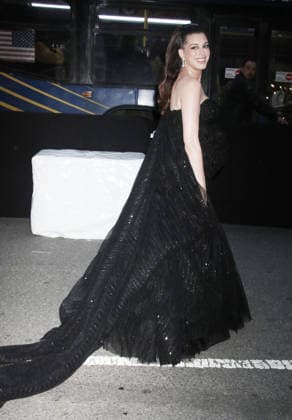 NEW YORK, NY - SEPTEMBER 29: Anne Hathaway at Amazon MGM Studios Verity New York Premiere at AMC Lincoln Square 13 on September 29, 2026 in New York City. Copyright: xRWx