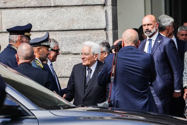 IPA89141143 - MILAN, September 30, 2026 President Sergio Mattarella at Milan™s Teatro alla Scala for the celebrations marking the 120th anniversary of the CGIL labor union. Pictured: Sergio Mattarella leaves Milan™s Teatro alla Scala.  Copyright: xEmanuelexRobertoxDexCarlix xx IPA89141143