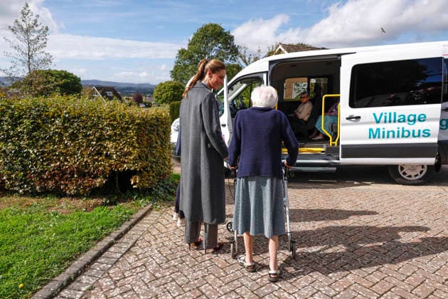 The Princess of Wales Visits West Sussex Minibus Service 30 09 2026. Pulborough, UK. The Princess of Wales during a visit to the West Sussex Minibus, a volunteer-led community transport Organisation. The Princess began her visit by travelling on one of the minibus™s pick-up journeys and helped passengers from their homes into the minibus. On the bus Her Royal Highness heard about how the service is a lifeline for many isolated people in the community, and helps them remain active, independent and socially connected by maintaining friendships, joining community activities and remaining involved in the things they enjoy. The Princess concluded her visit at Pulborough Village Hall, where the weekly lunch club provides a welcoming space for p  Copyright: xDavidxCliffx xKensingtonxPalacex xB66x xAvalonx 1139463419