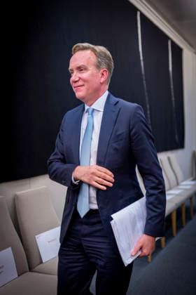 Epstein-horing starter i Stortinget Oslo 20260930. Hoyres tidligere utenriksminister Borge Brende under Stortingets kontroll- og konstitusjonskomitÃ apne horing om praksisen i Utenriksdepartementet og Jeffrey Epsteins nettverk i Norge. Foto: Heiko Junge NTB Oslo Norge ZpVNEBM1GME EDITORIAL USE ONLY Ref:_BNC_POLZpVNEBM1GME.jpg Copyright: xHeikoxJungex xNTBx