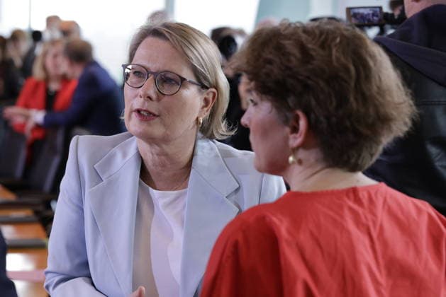 Dr. Stefanie Hubig, Bundesministerin der Justiz und fuer Verbraucherschutz, Deutschland, Berlin, Bundeskanzleramt, Das Bundeskabinett befasst sich in seiner 60. Sitzung am 30. September 2026 unter anderem mit den Auslandseinsätzen der Bundeswehr.