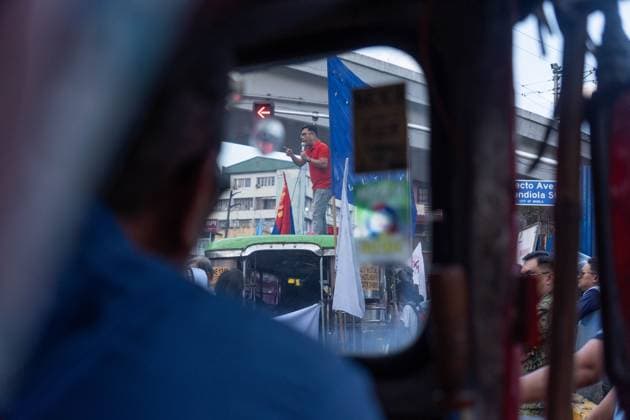 September 30, 2026, Manila, Philippines: MANILA, PHILIPPINES, SEPTEMBER 29, 2026: Public transport drivers and operators take part in a two-day strike over rising fuel prices in Metro Manila. Transport group PISTON called for lower fuel prices, higher fares, the removal of excise and value-added taxes on petroleum products and the repeal of the Oil Deregulation Law, arguing that rising operating costs are putting increasing pressure on drivers incomes. Manila Philippines  - ZUMAq101 20260930_zna_q101_056 Copyright: xCharlesxEdmonxS.xPerezx