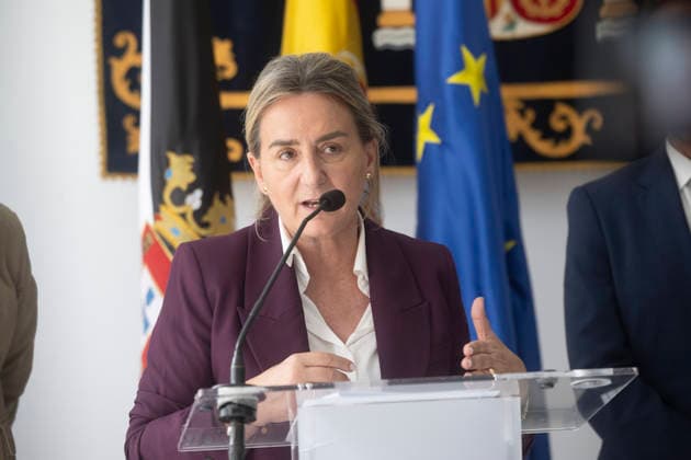 Ángel Víctor Torres chairs a meeting of the Situation Committee for the autonomous city of Ceuta. The Minister of Education, Vocational Training, and Sports, Milagros Tolón, during the meeting of the Situation Committee for the autonomous city, held at the Government Delegation on September 30, 2026, in Ceuta, Spain. Torres announced that the government will allocate 40.3 million to security and sanitation in Ceuta and that the area next to the prison will be designated as a new shelter facility. SEPTEMBER 30, 2026 Ceuta, Spain Copyright: xMarcosxMorenox 7811071