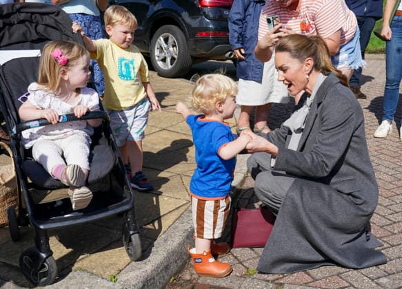 The Princess of Wales visits West Sussex Minibus The Princess of Wales visited West Sussex Minibus, a volunteer-led community transport group, which acts as a vital lifeline for people who cannot easily access public transport due to isolation, mobility challenges or financial barriers. The Princess™s visit highlighted the role community transport plays in bringing people together.The princess plays with Albie Botley-Greenslade age 1, Credit:Arthur Edwards PA ROTA - B68 Avalon  Copyright: xArthurxEdwardsx xPAxROTAx-xB68x xAvalonx 1139515688