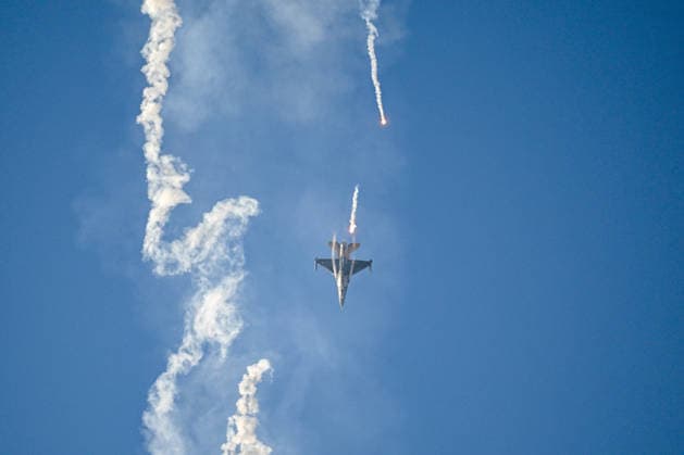 TEKNOFEST Southeast in Turkiye s Sanliurfa SANLIURFA, TURKIYE - SEPTEMBER 30: SOLOTURK performs an aerial demonstration during the Aviation, Space and Technology Festival (TEKNOFEST), world s largest aviation, space, and technology festival at the Sanliurfa GAP Airport for its 15th edition in Sanliurfa, Turkiye on September 30, 2026. Adsiz Gunebakan Anadolu Sanliurfa Turkey. Editorial use only. Please get in touch for any other usage.  Copyright: x2026xAnadoluxAdsizxGunebakanx