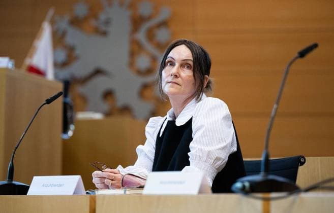 MÜNDLICHE ANHÖRUNG ZU EINEM PARTEIVERBOTSVERFAHREN GEGEN DIE AFD ** NUR FÜR REDAKTIONELLE ZWECKE ** EDITORIAL USE ONLY **<p>30 09 2026-Erfurt: Mündliche Anhörung des Justizausschusses zu einem Parteiverbotsverfahren gegen die AfD auf Bundesebene im Thüringer Landtag¨Den Antrag hatte die Linke-Fraktion gestellt. im Foto: Prof. Dr. Kathrin Groh ( Deutschland Thueringen Erfurt Copyright: SaschaxFromm