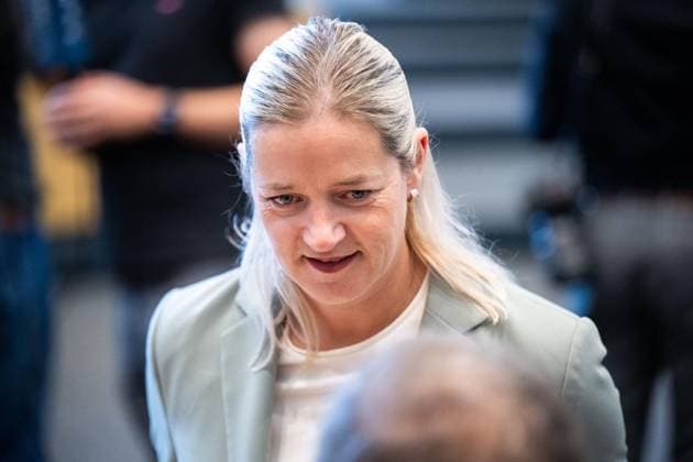 MÜNDLICHE ANHÖRUNG ZU EINEM PARTEIVERBOTSVERFAHREN GEGEN DIE AFD ** NUR FÜR REDAKTIONELLE ZWECKE ** EDITORIAL USE ONLY **<p>30 09 2026-Erfurt: Mündliche Anhörung des Justizausschusses zu einem Parteiverbotsverfahren gegen die AfD auf Bundesebene im Thüringer Landtag¨Den Antrag hatte die Linke-Fraktion gestellt. im Foto: Beate Meißner (CDU), Thüringer Ministerin für Justiz, Migration und Verbraucherschutz ( Deutschland Thueringen Erfurt Copyright: SaschaxFromm