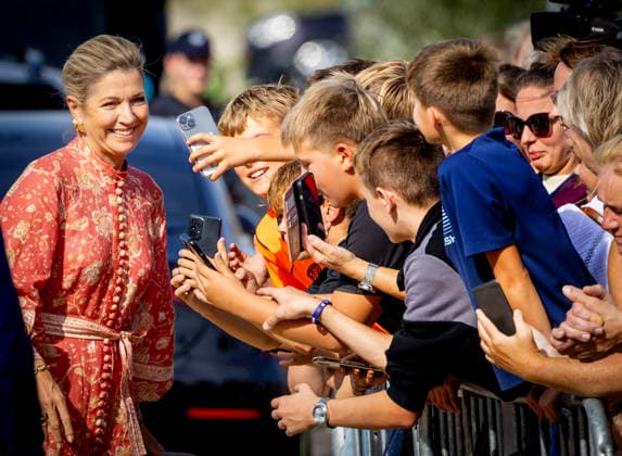 30-09-2026 Urk Queen Maxima visited the Baron van Ghent facility, part of Zorggroup ZONL, VCU Robotics, ™t Kuppien, a coffee and tea cafÃ  Copyright: xPPEx