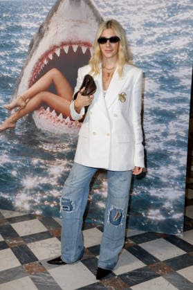 Lilly Sisto at the photocall for the Stella McCartney Spring Summer 2027 Women’s Ready-to-Wear collection show during Paris Fashion Week (PFW) at the Hôtel de Charost in Paris, France, on September 30, 2026. Olivier Borde, Bestimage. Photocall for the Stella McCartney Women’s Ready-to-Wear Spring Summer 2027 show as part of Paris Fashion Week on September 30, 2026, in Paris, France. Paris, France  Copyright: xOLIVIERxBORDEx xBESTIMAGExOLIVIERxBORDEx xBESTIMAGEx