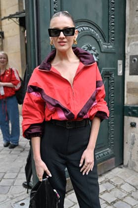 PFW Stella McCartney Outside Arrivals JR Kelsea Ballerini arriving at the Stella McCartney show during Paris Fashion Week, in Paris, France on 30 September 2026. Photo by Julien Reynaud APS-Medias ABACAPRESS.COM Paris France  Copyright: xReynaudxJulien APS-Medias ABACAx