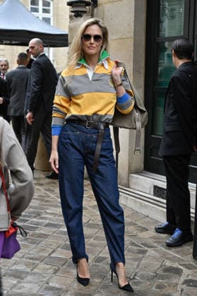 PFW Stella McCartney Outside Arrivals JR Bar Refaeli arriving at the Stella McCartney show during Paris Fashion Week, in Paris, France on 30 September 2026. Photo by Julien Reynaud APS-Medias ABACAPRESS.COM Paris France  Copyright: xReynaudxJulien APS-Medias ABACAx