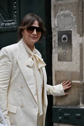 PFW Stella McCartney Outside Arrivals JR Juliette Binoche arriving at the Stella McCartney show during Paris Fashion Week, in Paris, France on 30 September 2026. Photo by Julien Reynaud APS-Medias ABACAPRESS.COM Paris France  Copyright: xReynaudxJulien APS-Medias ABACAx