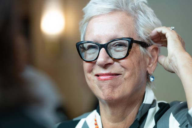 Doris DOERRIE, Dörrie, Regisseurin, Portraet, Porträt, Portrait, Angeschnittenes Einzelbild, Einzelmotiv, Roter Teppich, Red Carpet Show, Ankunft, arrival, Filmpremiere Frau Winkler verlaesst das Haus,, am 30.09.2026, in der Lichtburg in Essen,