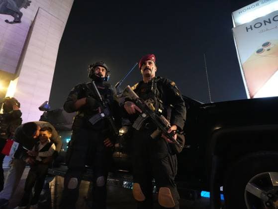 September 30, 2026, Baghdad, Iraq: BAGHDAD, IRAQ, SEPTEMBER 30, 2026: Iraqis and members of the country s security forces gather at Tahrir Square in Baghdad during celebrations marking National Sovereignty Day following the completion of the withdrawal of US forces and the end of the US-led coalition s military mission in Iraq. Participants waved Iraqi flags and security forces took part in commemorative events as the country marked the end of the coalition s military presence. Baghdad Iraq  - ZUMAq101 20260930_zna_q101_164 Copyright: xMuntazerxUdayxSahibx