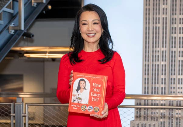 September 30, 2026, New York, New York, USA: MING NA WEN visits the Empire State Building in New York to celebrate the release of her debut cookbook and memoir, Have You Eaten Yet? 30 September 2026 New York USA  - ZUMAa265 20260930_zep_a265_012 Copyright: xEricxAcquayex