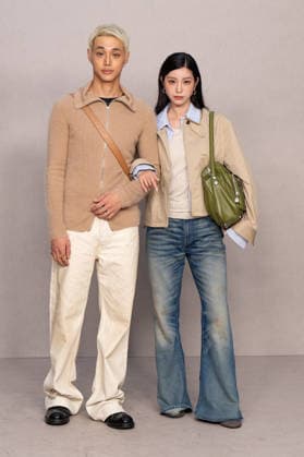 PFW Acne Studios - Photocall LZ Jey Jinhyeong and Mayu Kitazawa attend the Acne Studios Womenswear Spring Summer 2027 show as part of Paris Fashion Week on September 30, 2026 in Paris, France. Photo by Laurent Zabulon ABACAPRESS.COM  Copyright: xZabulonxLaurent ABACAx