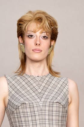 PFW Acne Studios - Photocall LZ Gigi Goode attends the Acne Studios Womenswear Spring Summer 2027 show as part of Paris Fashion Week on September 30, 2026 in Paris, France. Photo by Laurent Zabulon ABACAPRESS.COM  Copyright: xZabulonxLaurent ABACAx