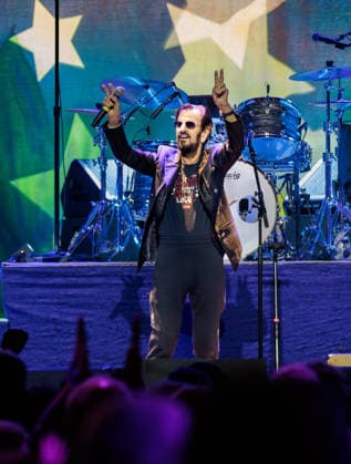 September 30, 2026, Boston, Massachusetts, USA: RINGO STARR performs with his All Starr Band at MGM Music Hall at Fenway in Boston, September 30, 2026. A Rock and Roll Hall of Fame inductee and 9-time Grammy Award winner, Starr rose to worldwide fame as the drummer of the Beatles and has enjoyed a celebrated solo career spanning more than five decades. Boston USA  - ZUMAs379 20260930_znp_s379_002 Copyright: xDavexShrewsburyx