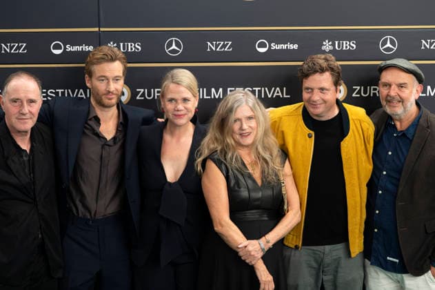 Stefan Kurt, Alexander Fehling, Frauke Finsterwalder, Barbara Sukowa, Philippe Graber und Ingo Ospelt bei der Premiere des Kinofilms Eurotrash auf dem 22. Zurich Film Festival im Arthouse Le Paris. Zürich, 30.09.2026