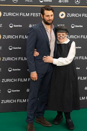 Bardo Böhlefeld und Katharina Thalbach bei der Premiere des Kinofilms Lieblingsmenschen - Die außergewöhnliche Freundschaft von Agnes und Amir auf dem 22. Zurich Film Festival im Arthouse Le Paris. Zürich, 30.09.2026