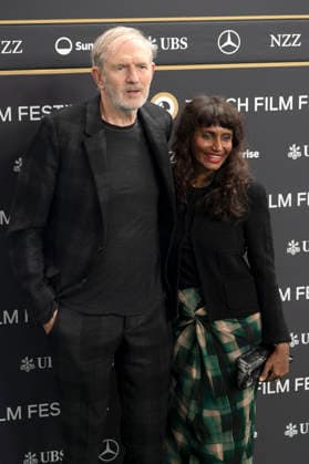 Anton Corbijn mit Ehefrau Nini Corbijn bei der Premiere des Kinofilms A Talent for Murder Ein Talent fürs Morden auf dem 22. Zurich Film Festival im Corso. Zürich, 30.09.2026