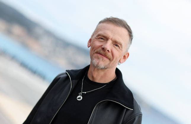 Simon Pegg at a photocall for the film *Only What We Carry*, directed by J. Adams, during the 8th edition of the Cinéroman Festival in Nice on September 30, 2026. Bruno Bebert, Dominique Jacovides, Bestimage. Photocall for the film *Only What We Carry*, directed by J. Adams, at the 8th edition of the Cinéroman Festival in Nice on September 30, 2026  Copyright: xDominiquexJacovidesx-xBrunoxBebertx xBestimagexDominiquexJacovidesx-xBrunoxBebertx xBestimagex