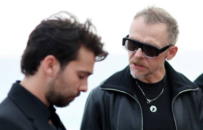 Charles Benoin and Simon Pegg at a photocall for the film *Only What We Carry*, directed by J. Adams, during the 8th edition of the Cinéroman Festival in Nice on September 30, 2026. Bruno Bebert, Dominique Jacovides, Bestimage. Photocall for the film *Only What We Carry*, directed by J. Adams, at the 8th edition of the Cinéroman Festival in Nice on September 30, 2026  Copyright: xDominiquexJacovidesx-xBrunoxBebertx xBestimagexDominiquexJacovidesx-xBrunoxBebertx xBestimagex