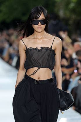 PFW - Stella McCartney Runway A model walks the runway during the Stella McCartney Womenswear Spring Summer 2027 show as part of Paris Fashion Week on September 30, 2026 in Paris, France. Photo by Alain-Gil Gonzalez ABACAPRESS.COM Paris France  Copyright: xGonzalezxAlain-Gil ABACAx