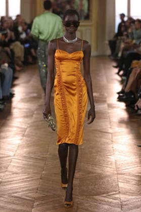 PFW - Balmain Runway A model walks the runway during the Balmain Womenswear Spring Summer 2027 show as part of Paris Fashion Week on September 30, 2026 in Paris, France. Photo by Alain-Gil Gonzalez ABACAPRESS.COM Paris France  Copyright: xGonzalezxAlain-Gil ABACAx
