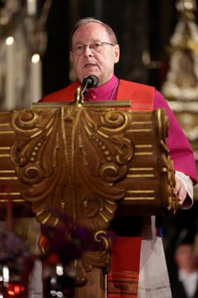Georg Bätzing bei der Bonifatiusvesper der Herbst-Vollversammlung der Deutschen Bischofskonferenz im Dom zu Fulda. Fulda, 30.09.2026