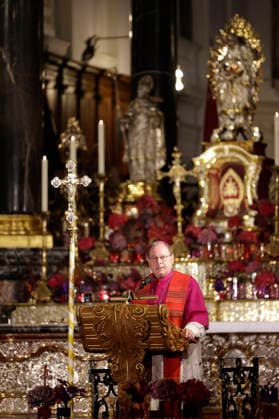 Georg Bätzing bei der Bonifatiusvesper der Herbst-Vollversammlung der Deutschen Bischofskonferenz im Dom zu Fulda. Fulda, 30.09.2026