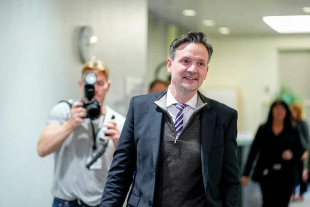 Epstein-horing starter i Stortinget Oslo 20261001. Dag-Inge Ulstein under Stortingets kontroll- og konstitusjonskomitÃ s apne horing om praksisen i Utenriksdepartementet og Jeffrey Epsteins nettverk i Norge. Foto: Heiko Junge NTB Oslo Norge w7cGCLP75zw EDITORIAL USE ONLY Ref:_BNC_POLw7cGCLP75zw.jpg Copyright: xHeikoxJungex xNTBx