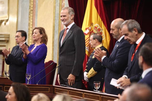 Opening of the 12th Ibero-American Parliamentary Forum at the Congress: José Manuel Albares, Minister of Foreign Affairs, the European Union, and Cooperation; Francina Armengol, President of the Congress; King Felipe VI; Pedro Rollán, President of the Senate; and the Ibero-American Secretary-General, Andrés Allamand, during the 12th Ibero-American Parliamentary Forum at the Congress of Deputies on October 1, 2026, in Madrid, Spain. The meeting brings together Ibero-American parliamentarians to address the challenges of AI, democracy, gender equality, and parliamentary diplomacy. OCTOBER 1, 2026, Madrid, Spain Copyright: xEduardoxParrax 7811796