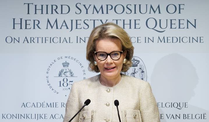 Queen Mathilde of Belgium delivers a speech at a visit to the third Her Majesty the Queen s Symposium , entitled AI in the healthcare sector , organized by the Royal Academies of Medicine of Belgium in the Palace of the Academies in Brussels, Thursday 1 October 2026.  BENOITxDOPPAGNE 188424710