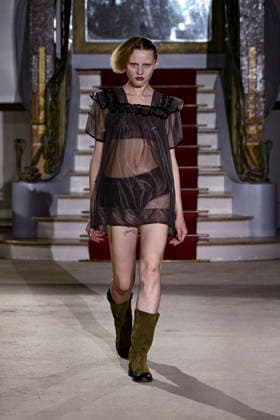 Vaquera Women s Ready-to-Wear Spring Summer 2027 Collection Fashion Show during Paris Fashion Week on September 30, 2026, in Paris, France  Copyright: xAgencex xBestimagexAgencex xBestimagex