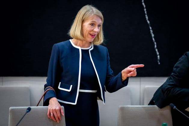 Epstein-horing starter i Stortinget Oslo 20261001. Tidligere utenriksminister Anniken Huitfeldt (AP) i Stortingets kontroll- og konstitusjonskomitÃ s apne horing om praksisen i Utenriksdepartementet og Jeffrey Epsteins nettverk i Norge. Foto: Heiko Junge NTB Oslo Norge MlGoBGBNG4Q EDITORIAL USE ONLY Ref:_BNC_POLMlGoBGBNG4Q.jpg Copyright: xHeikoxJungex xNTBx