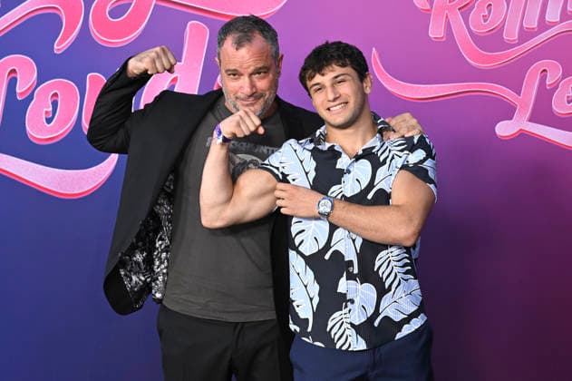 Jeremy Garelick mit Sohn Zion Garelick bei der Weltpremiere des Kinofilms Rolling Loud: The Movie im United Artists Theatre. Los Angeles, 30.09.2026